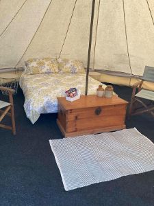 Picture of Little Oaks Glamping & Camping